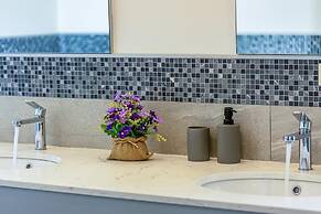 Modern 3 Bedroom Pool Villa MP67