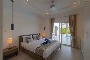 Modern 3 Bedroom Pool Villa MP67