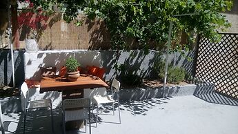 2 Bedrooms Holiday House, Kalymnos, Greece