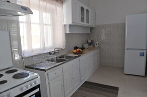 2 Bedrooms Holiday House, Kalymnos, Greece