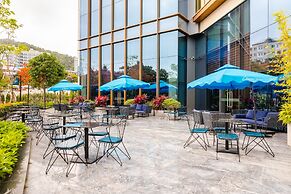 Muong Thanh Luxury Ha Long Centre Hotel