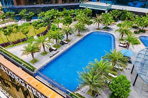 Muong Thanh Luxury Ha Long Centre Hotel