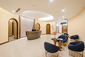 Muong Thanh Luxury Ha Long Centre Hotel