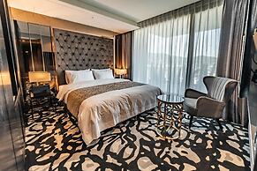 Best Louis Hamilton Hotel West Busan