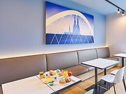B&B Hotel Köln-Messe