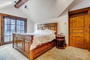 1-#42 4BD One Willow Bridge Road