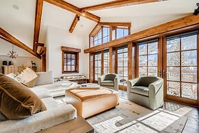 1-#42 4BD One Willow Bridge Road