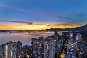 Revival English Bay, Vancouver