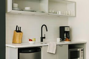 Sonder by Marriott Bonvoy Revival Apartments English Bay
