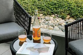 Sonder by Marriott Bonvoy Revival Apartments English Bay