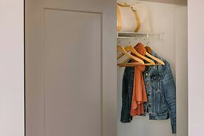 Sonder by Marriott Bonvoy Gabriel Richard Apartments Downtown