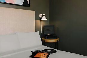 Sonder by Marriott Bonvoy Gabriel Richard Apartments Downtown