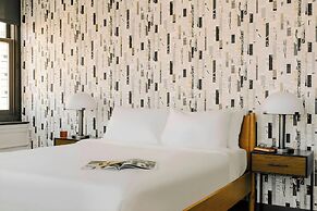 Sonder by Marriott Bonvoy Gabriel Richard Apartments Downtown