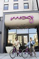 Moxy Oakland Downtown