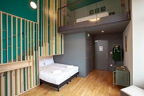 The People - Strasbourg - Hostel