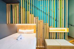 The People - Strasbourg - Hostel