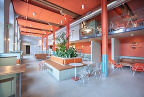 The People - Strasbourg - Hostel