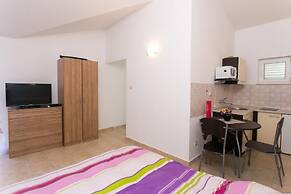 Apartments Tomy & Domy