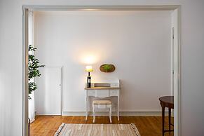 Sunny Apartment in Príncipe Real