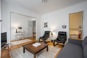 Sunny Apartment in Príncipe Real