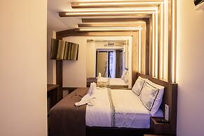 Hotel Di Poesia