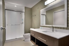 Home2 Suites by Hilton Charlotte Belmont