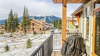 Echo Landing #05 by Bear Country