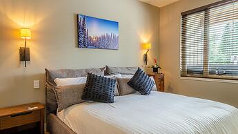 Echo Landing #05 by Bear Country