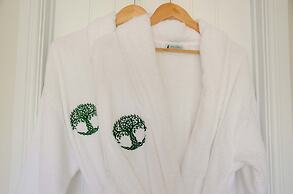 Hollicarrs - Woodland Lodge