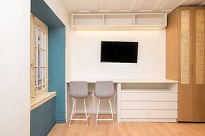 Liston Boutique Suites by CorfuEscapes