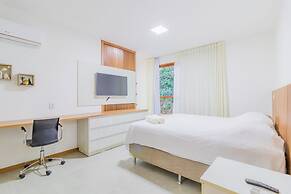 PF05 Casa Alto Padrão - P. do Forte