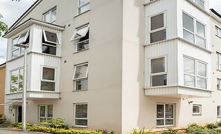 Open plan 2 Bedroom Apartment