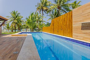 GB18 Maravilhosa Casa Pé na Areia