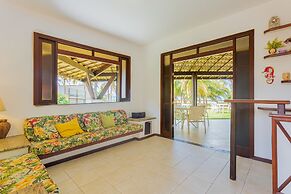 GB18 Maravilhosa Casa Pé na Areia