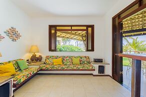 GB18 Maravilhosa Casa Pé na Areia