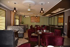 Mastiff Wildcrest Dharamshala (Chamunda Devi Temple)