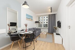 Apartment Warsaw Sławińska by Renters