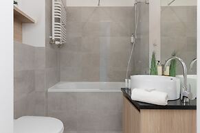 Apartment Warsaw Sławińska by Renters