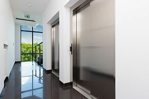 Apartment Warsaw Sławińska by Renters