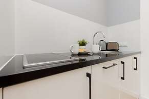 Apartment Warsaw Sławińska by Renters