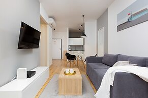 Apartment Warsaw Sławińska by Renters