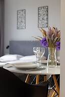 Apartment Warsaw Sławińska by Renters