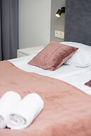 Apartment Warsaw Sławińska by Renters