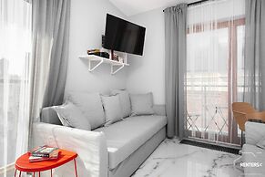 Apartments Warsaw Pawia by Renters