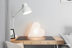 Apartments Warsaw Pawia by Renters