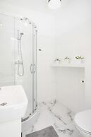 Apartments Warsaw Pawia by Renters