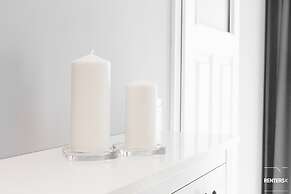 Apartments Warsaw Pawia by Renters