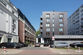 Apartments Warsaw Pawia by Renters