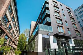 Apartments Warsaw Pawia by Renters