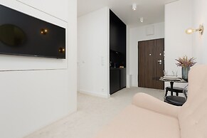Apartments Warsaw Pawia by Renters